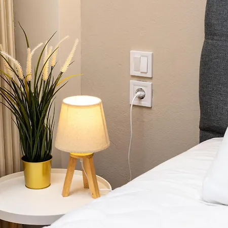 Апартаменти Dk In The Heart Of The